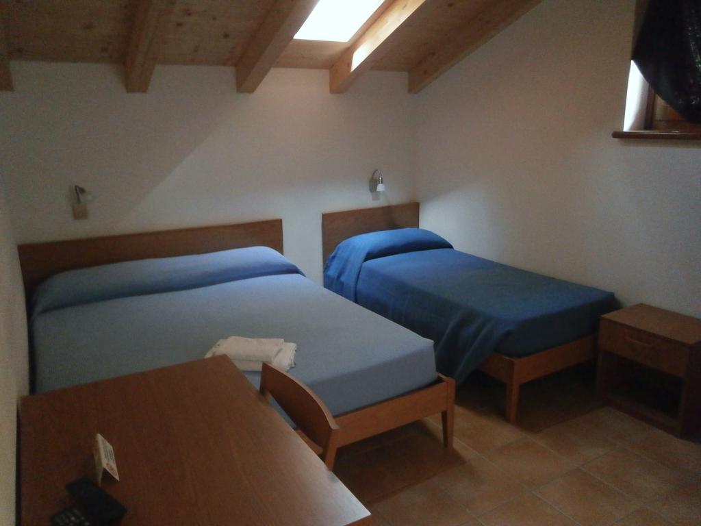 Bed and Breakfast Ai Vecchi Molini Castello Tesino Zimmer foto